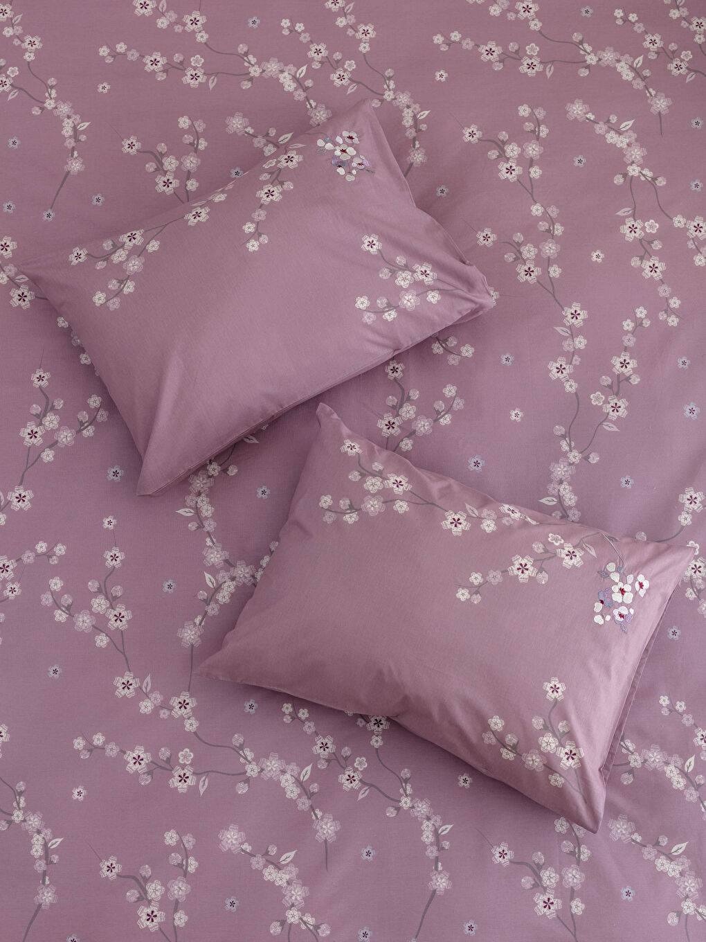 Çift Kişilik Çiçek Baskılı Dokuma Nevresim Takımı-1