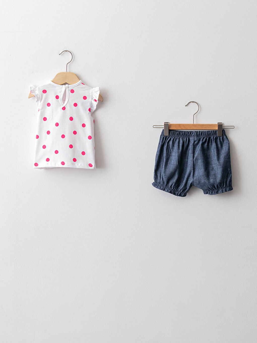 Débardeur à Pois Col Rond et Short en Jean Ensemble 2 Pièces-1