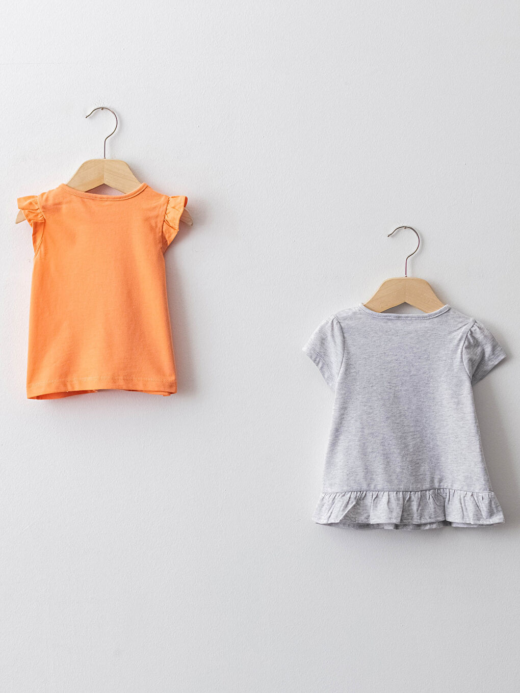 LCW baby Rundhalsausschnitt Kurzarm Bedrucktes Baby Mädchen T-Shirt 2 Stück -S1AC96Z1-QRJ