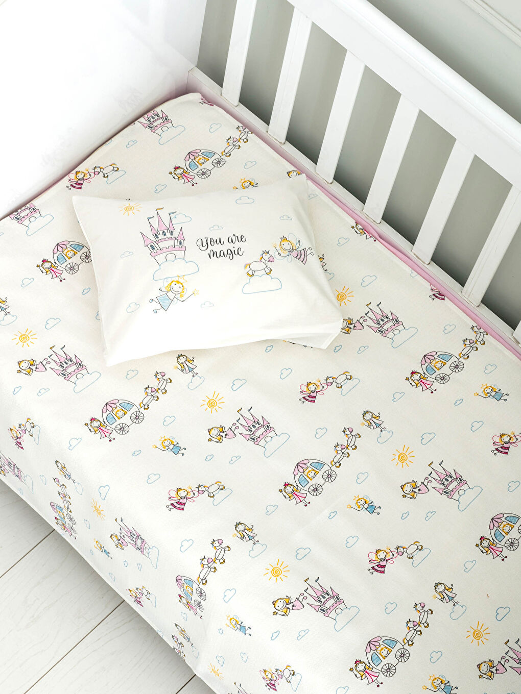 Karışık Baskılı Kız Bebek Pike Takımı-1