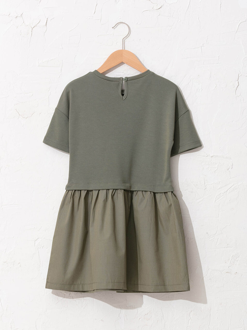 Robe Basique à Manches Courtes Col Rond pour Fille-1