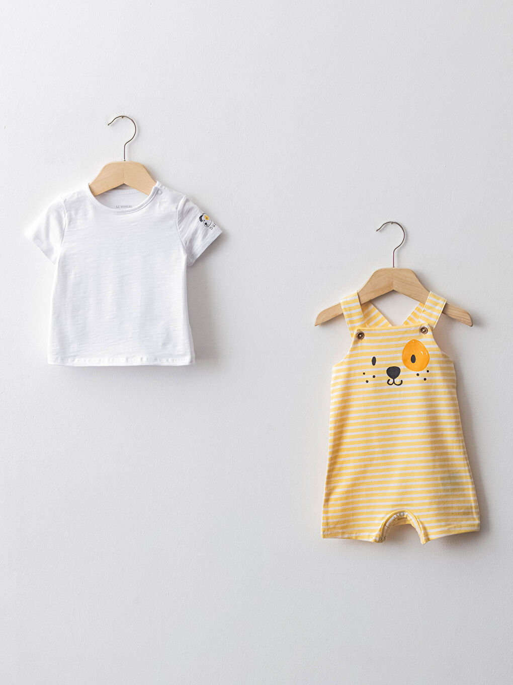 Ensemble T-Shirt et Combinaison Bébé Garçon en Coton Imprimé à Manches Courtes et Col Rond (Lot de 2)