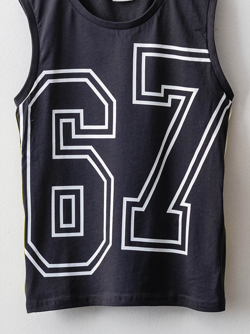 Хлопковая майка для мальчика с круглым вырезом и с принтом-2