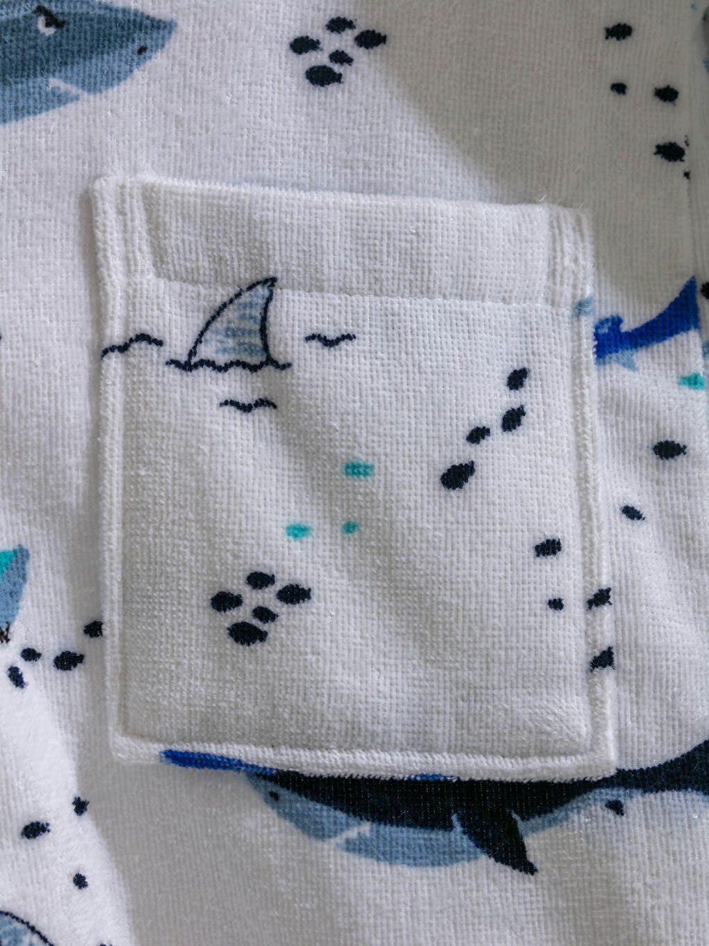 Boy's Bathrobe with Hood-2