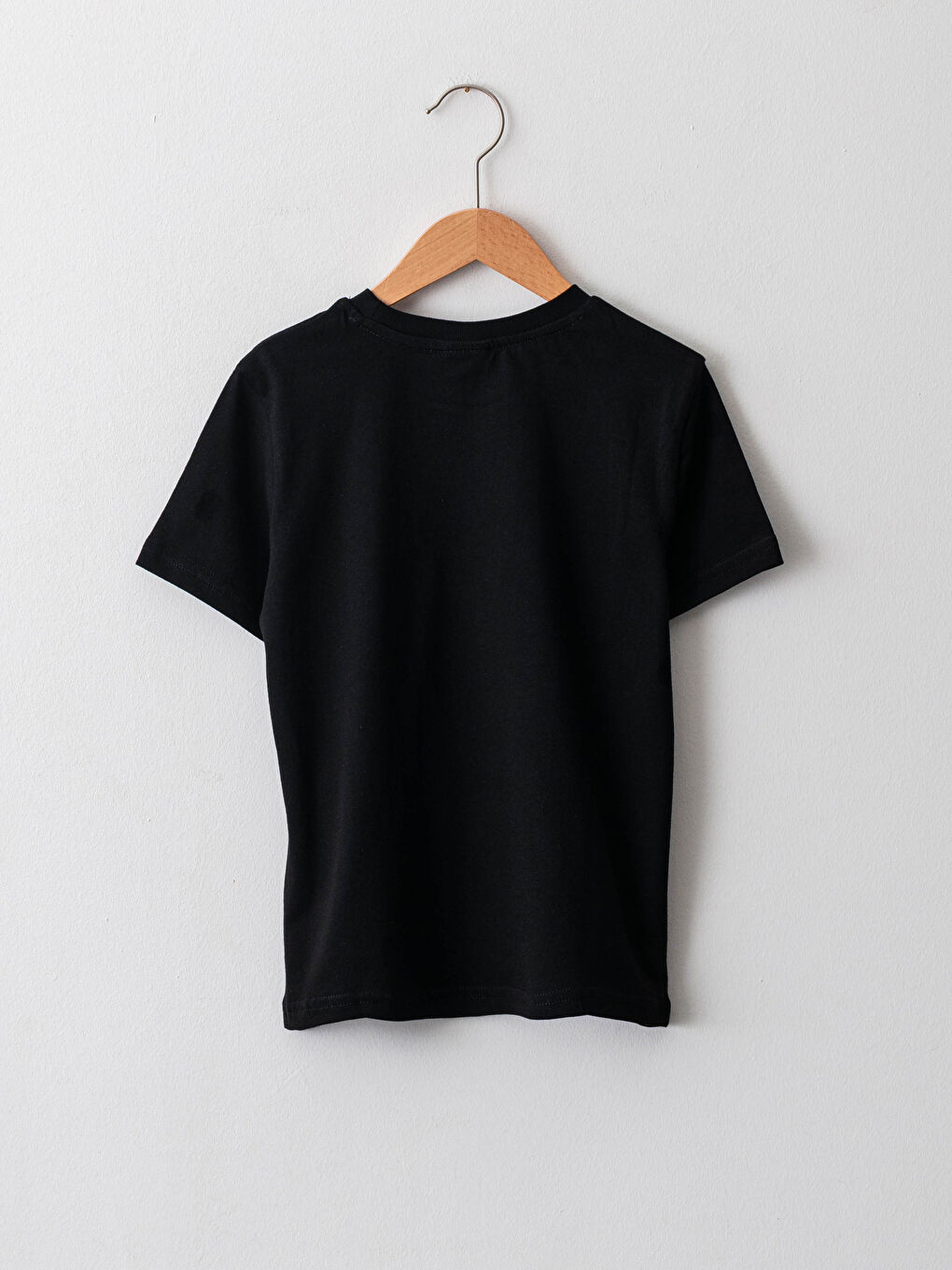 Siyah Bisiklet Yaka Baskılı Kısa Kollu Erkek Çocuk Tişört-1