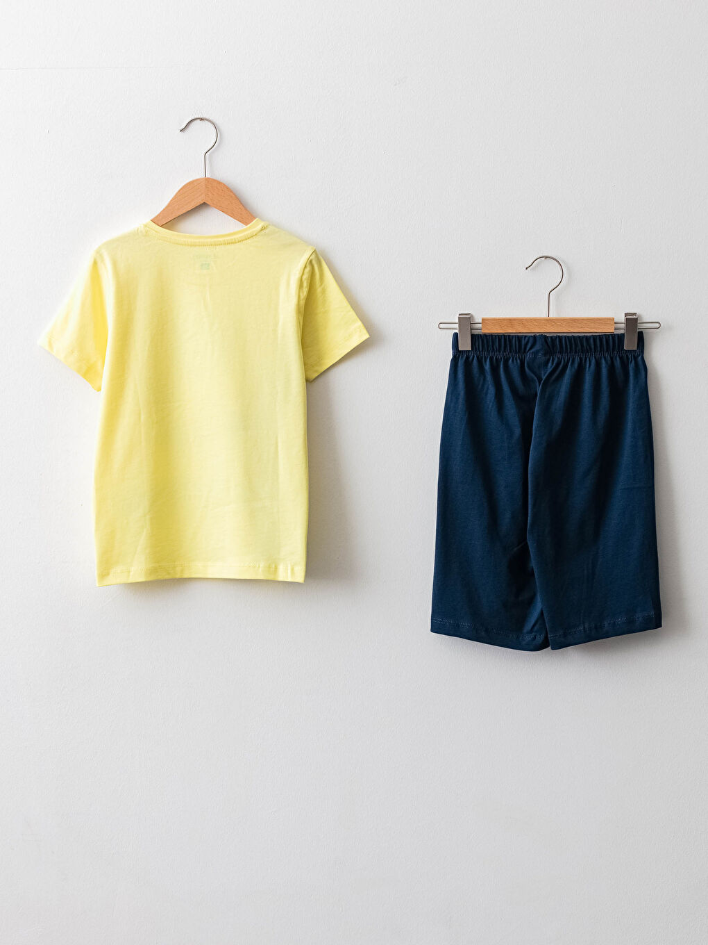 Sarı Bisiklet Yaka Baskılı Kısa Kollu Pamuklu Erkek Çocuk Şortlu Pijama Takımı-1