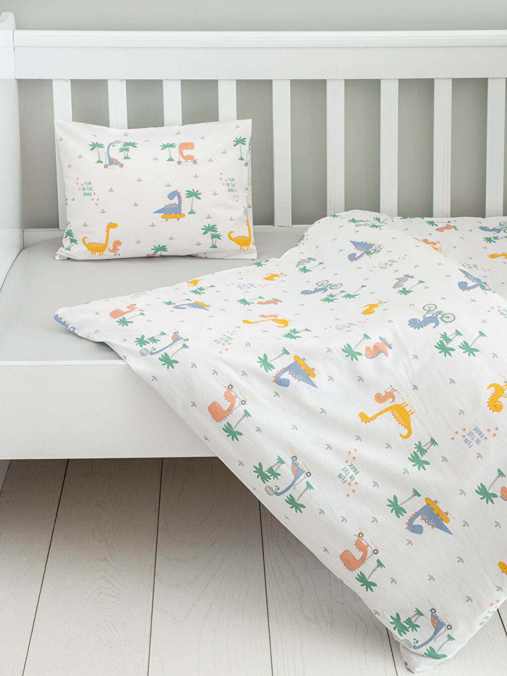 طقم غطاء لحاف أطفال منسوج مطبوع