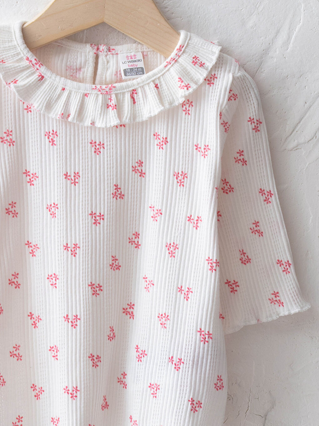 تيشيرت بناتي رضع قطن مطبوع بنقشة وأكمام طويلة ورقبة دائرية مكشكشة-2