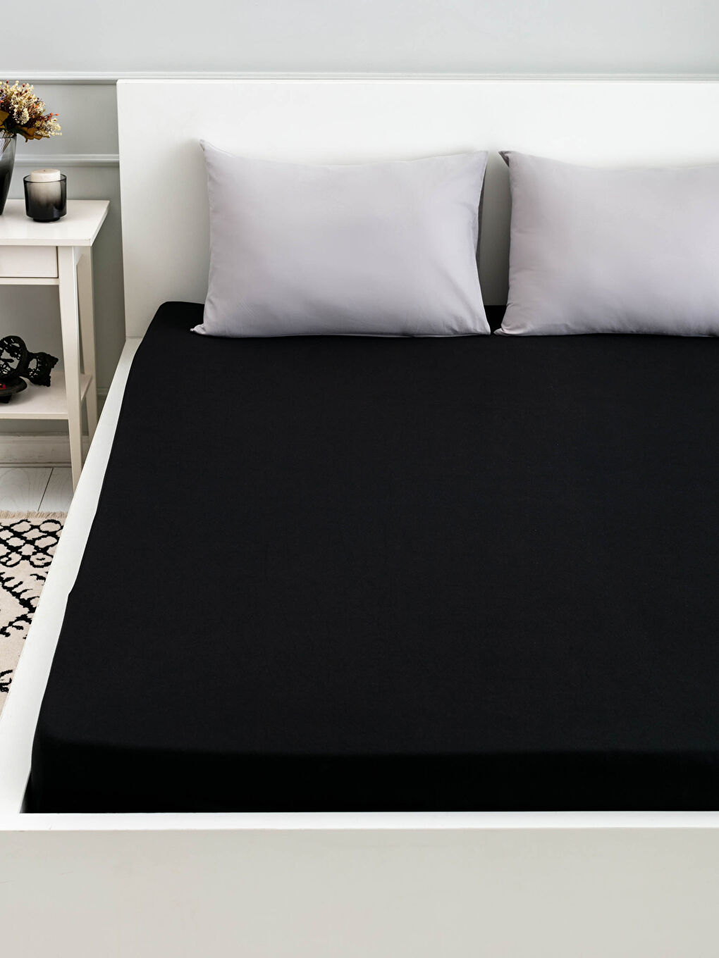 Siyah Çift Kişilik Lastikli Örme Çarşaf 180x200x30 cm