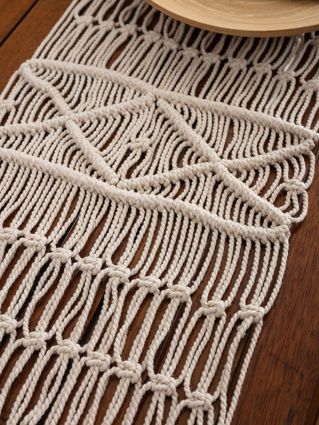 Macrame Runner-1