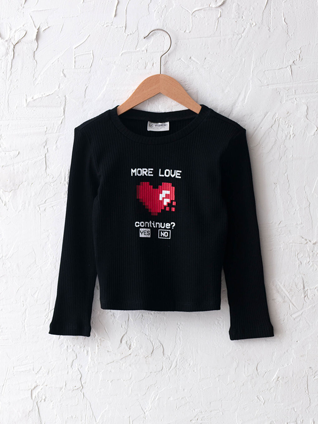 Siyah Bisiklet Yaka Baskılı Uzun Kollu Kız Çocuk Tişört