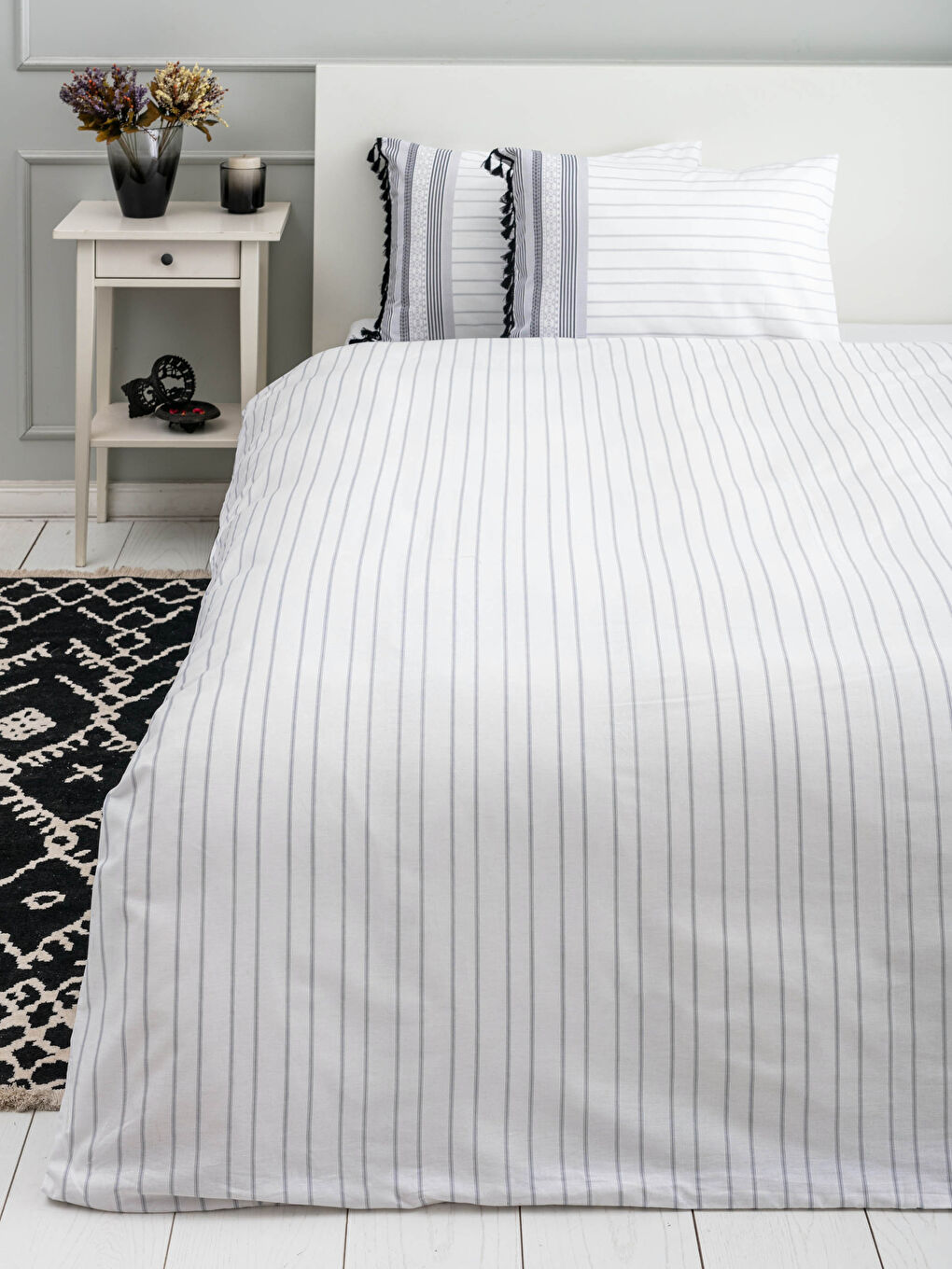 غطاء لحاف مزدوج مخطط وجهين وكيس مخدة-1