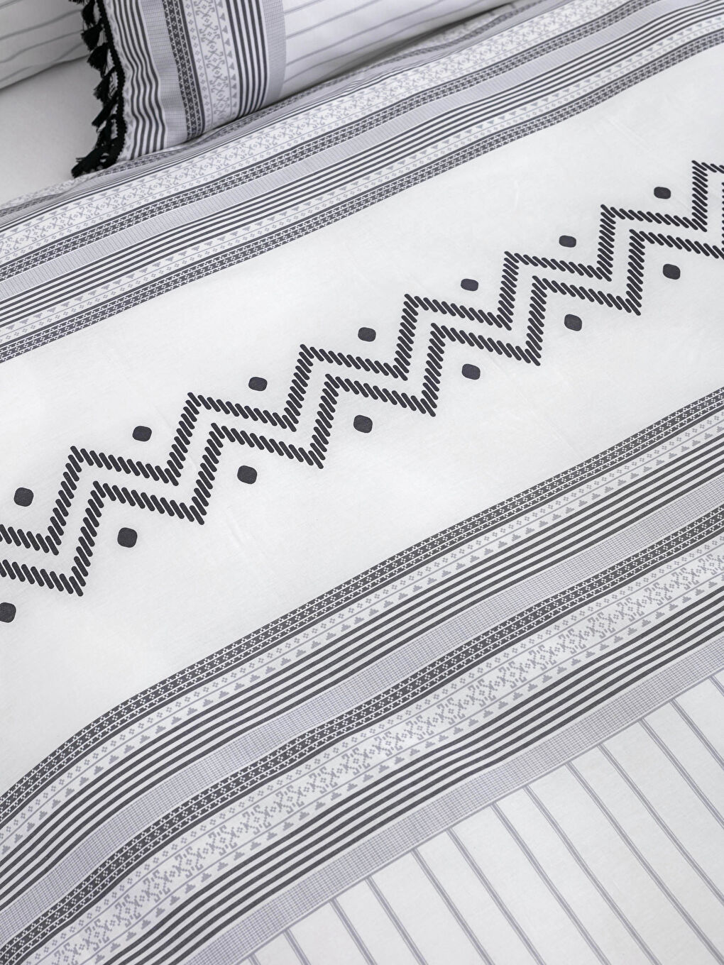 غطاء لحاف مزدوج مخطط وجهين وكيس مخدة-4