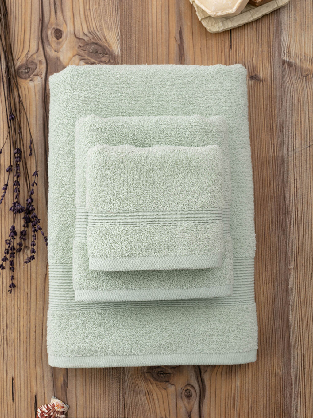 Yeşil Desenli  Banyo Havlusu 3'lü-1