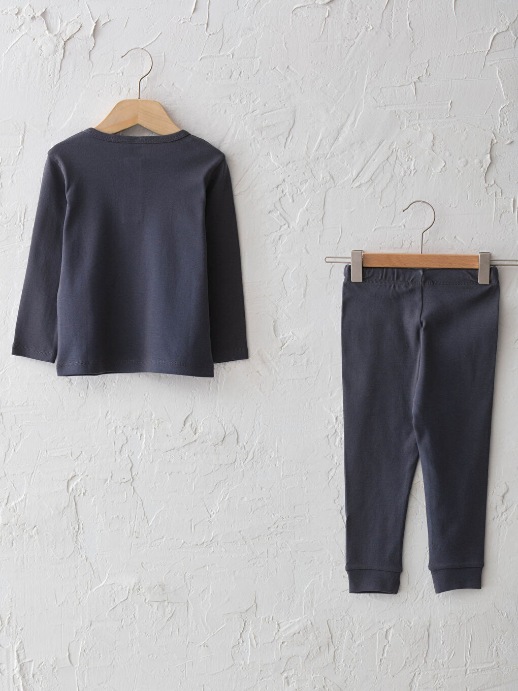 Gri Bisiklet Yaka Uzun Kol Basic Erkek Bebek Pijama Takımı-1