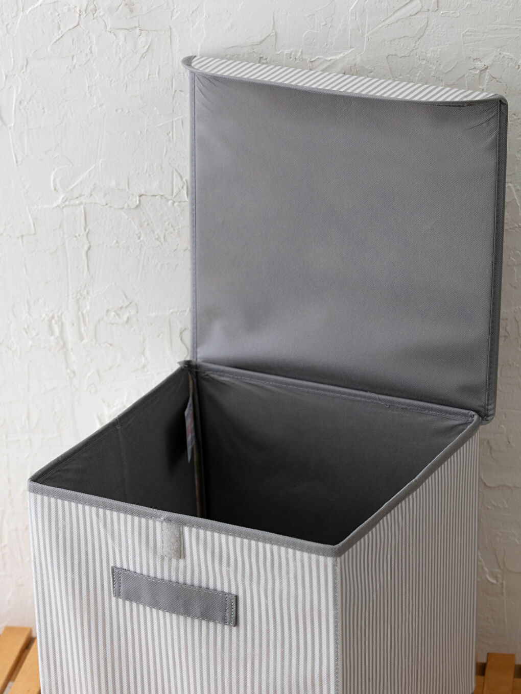 Covered Polyester Organizer Basket 30x30x30 Cm-1