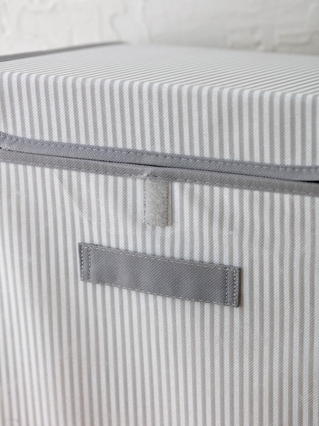 Covered Polyester Organizer Basket 30x30x30 Cm-2