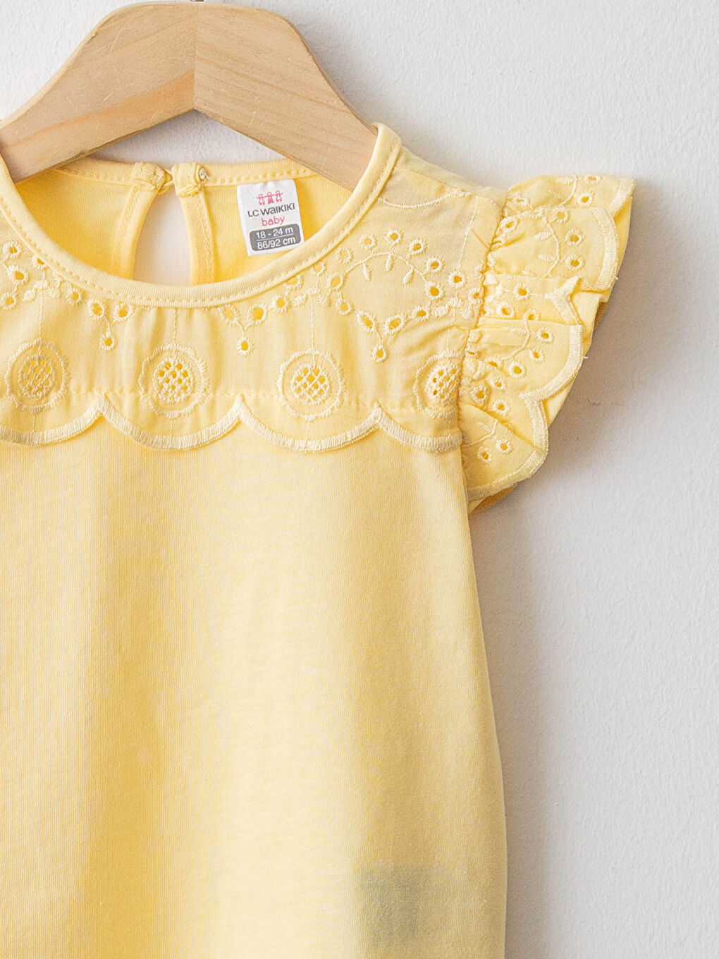 LCW baby Crew Neck Short Sleeve Baby Girls' T-Shirt -S1FL49Z1-FTK