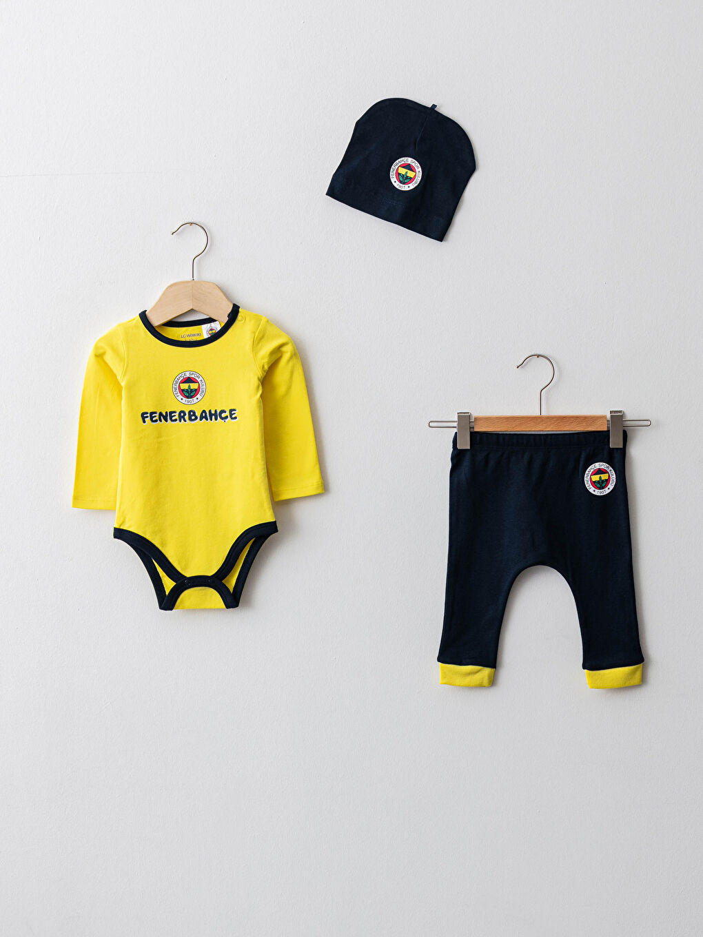 Sarı Bisiklet Yaka Uzun Kollu  Fenerbahçe Baskılı Unisex Bebek Taraftar 3'lü Takım