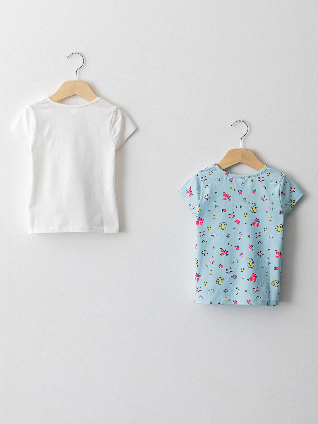LCW baby T-shirt Bébé Fille Col Rond Manches Courtes Imprimé Coton Lot de 2 -S1GN30Z1-LQQ