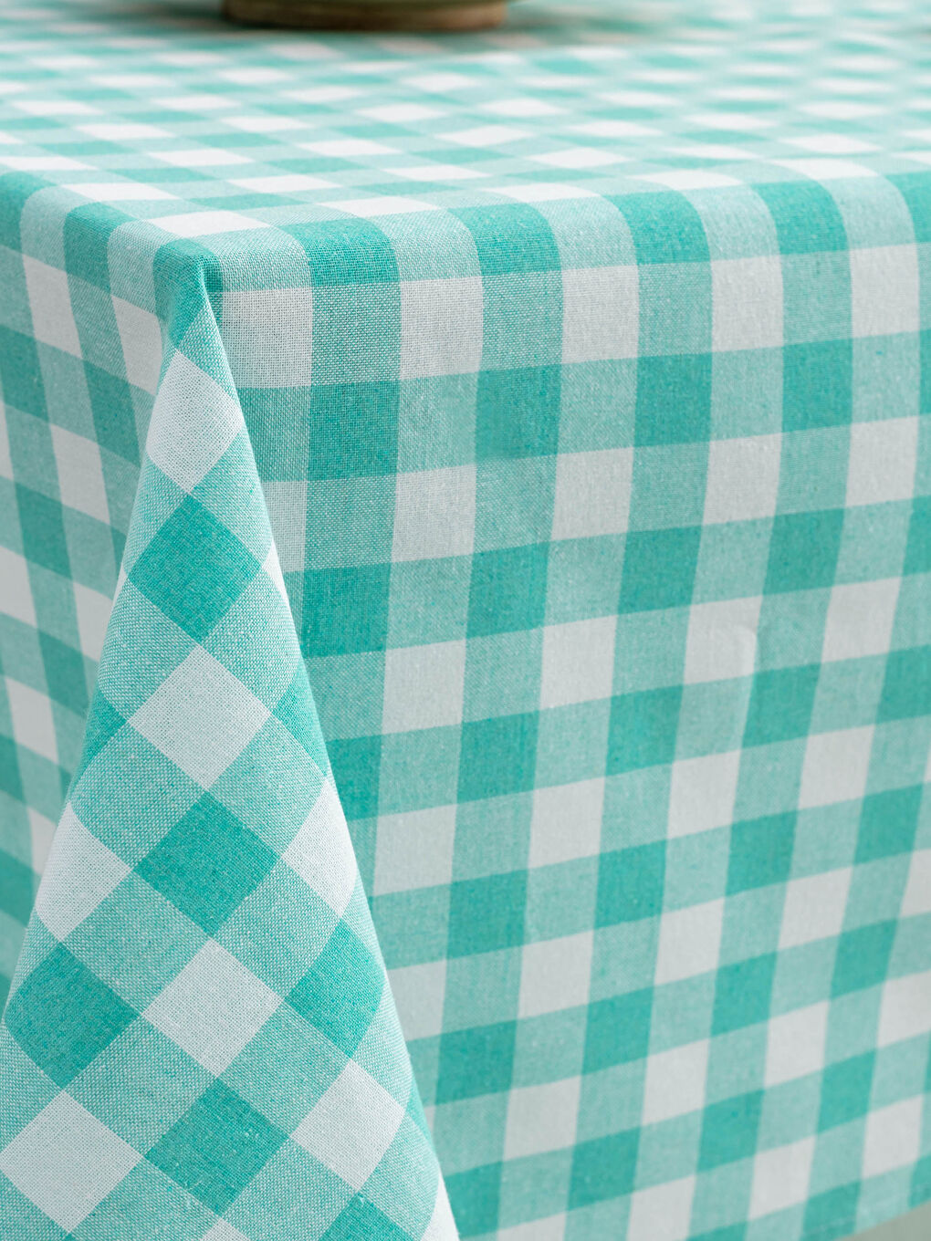 Plaid Patterned Table Cloth 155x155 Cm-1