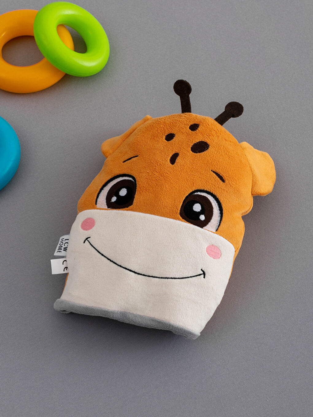 وسادة طفل محشوة قطيفة مطرزة ومبرومة بوجهين على شكل زرافة / فيل-3