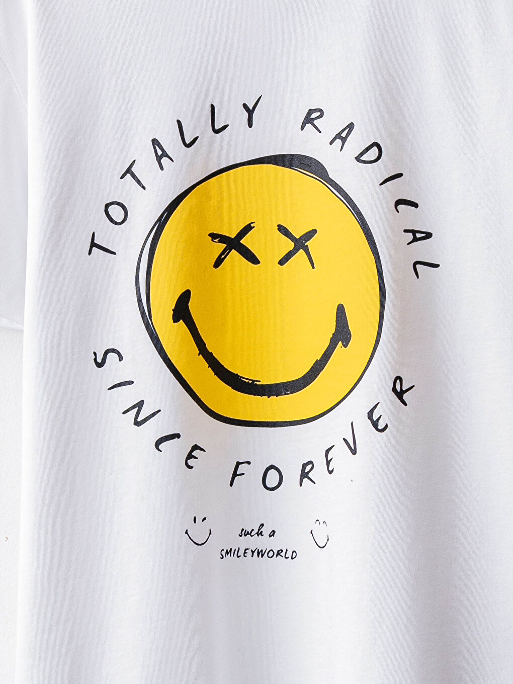 Crew Neck SmileyWorld Printed Short Sleeve Girls T-Shirt-2