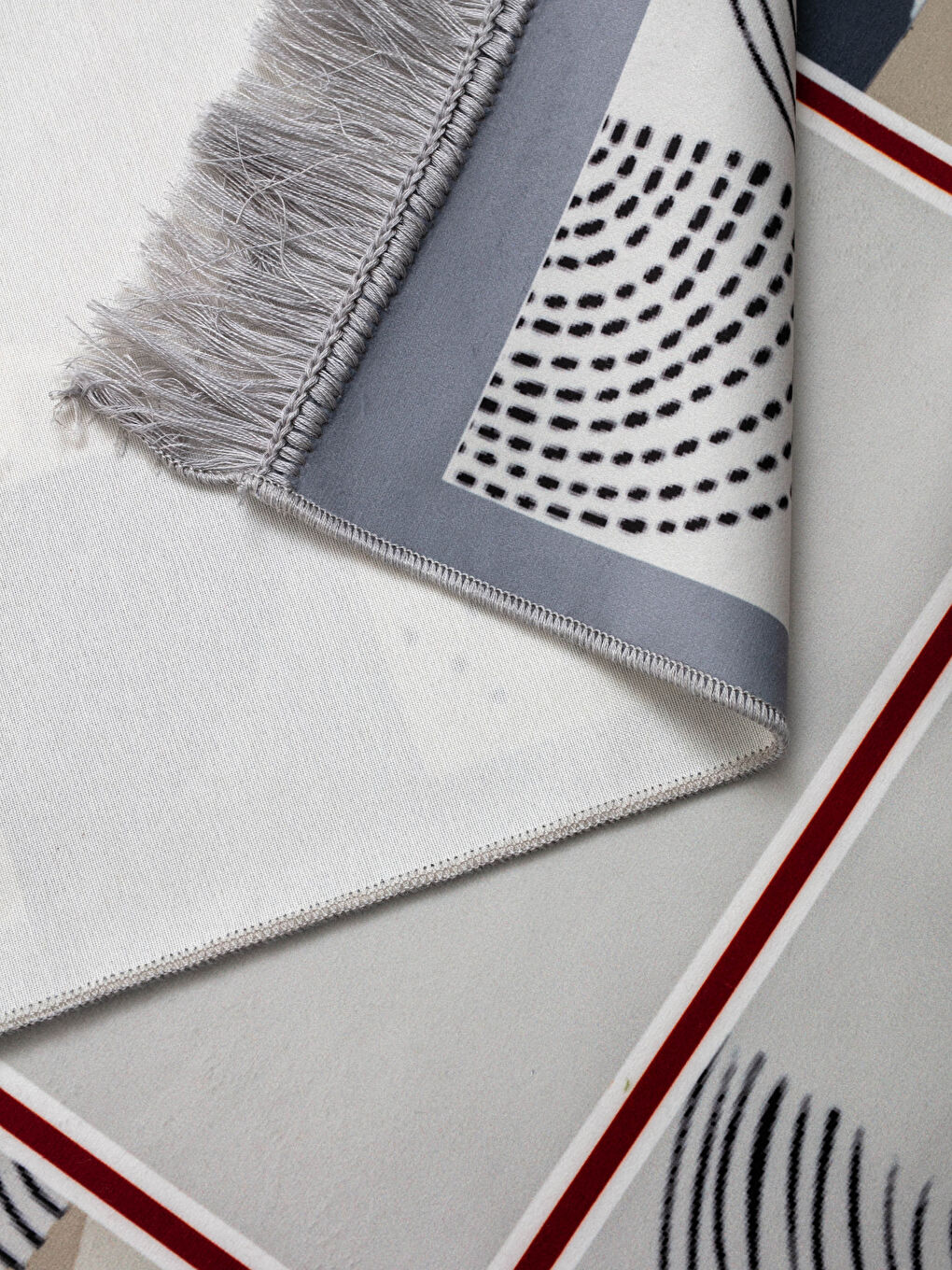 Patterned Fringed Woven Prayer Rug 70x110 Cm-1