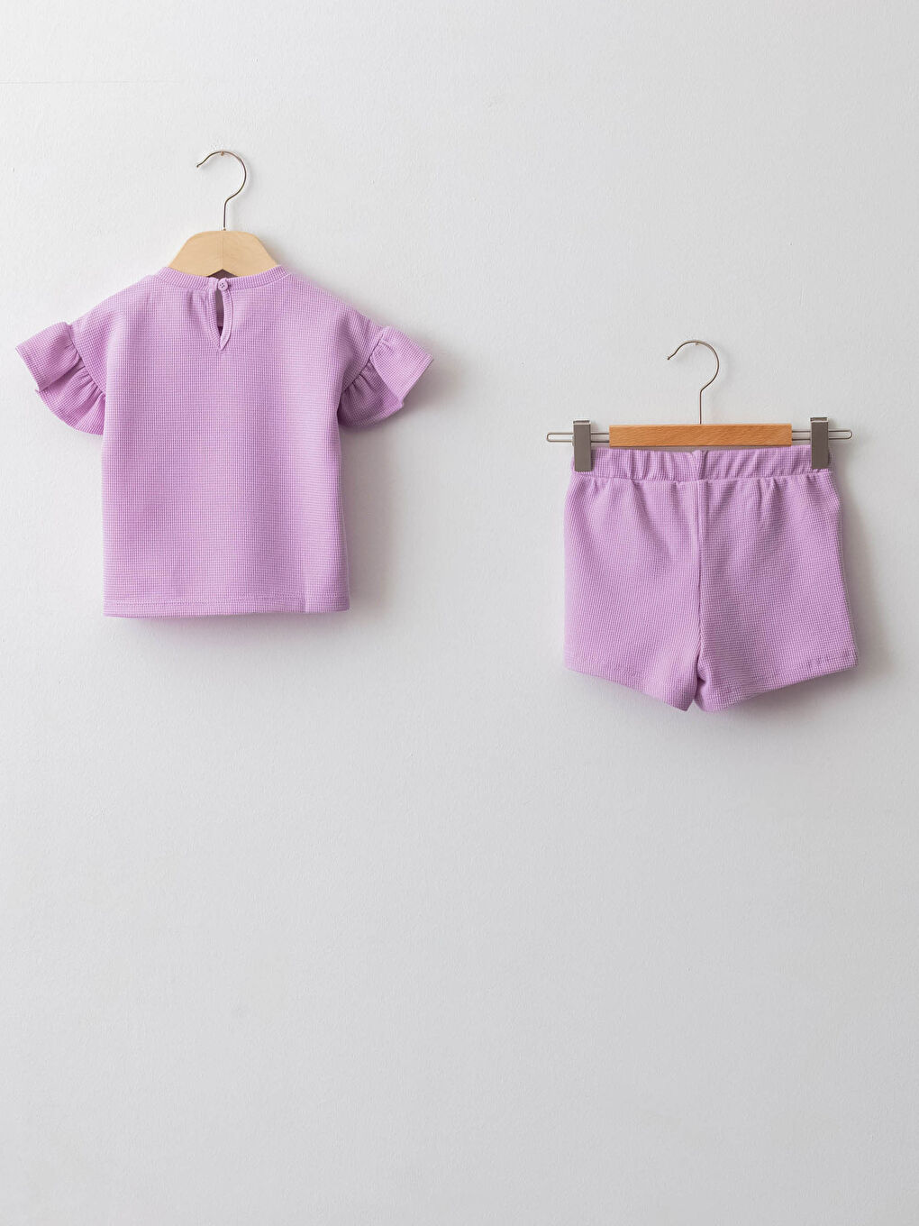Crew Neck Short Sleeve Baby Girl T-Shirt and Shorts 2-Piece Set-1