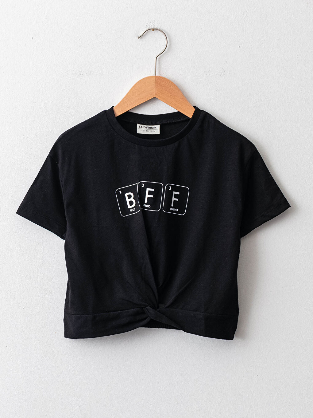 Siyah Bisiklet Yaka Baskılı Kısa Kollu Kız Çocuk Tişört