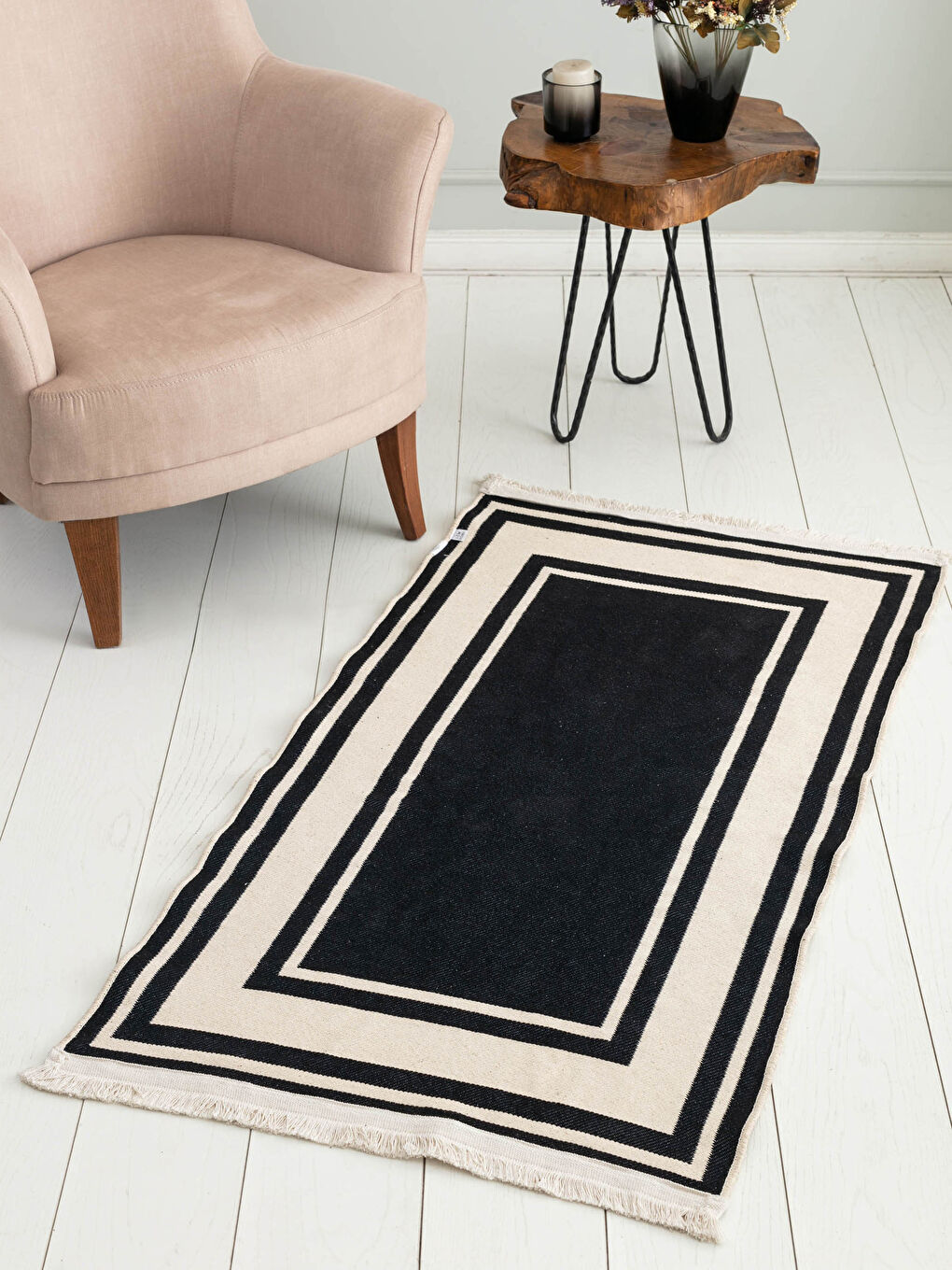 سجادة جاكار بتفاصيل شراشيب 80x150 سم-1