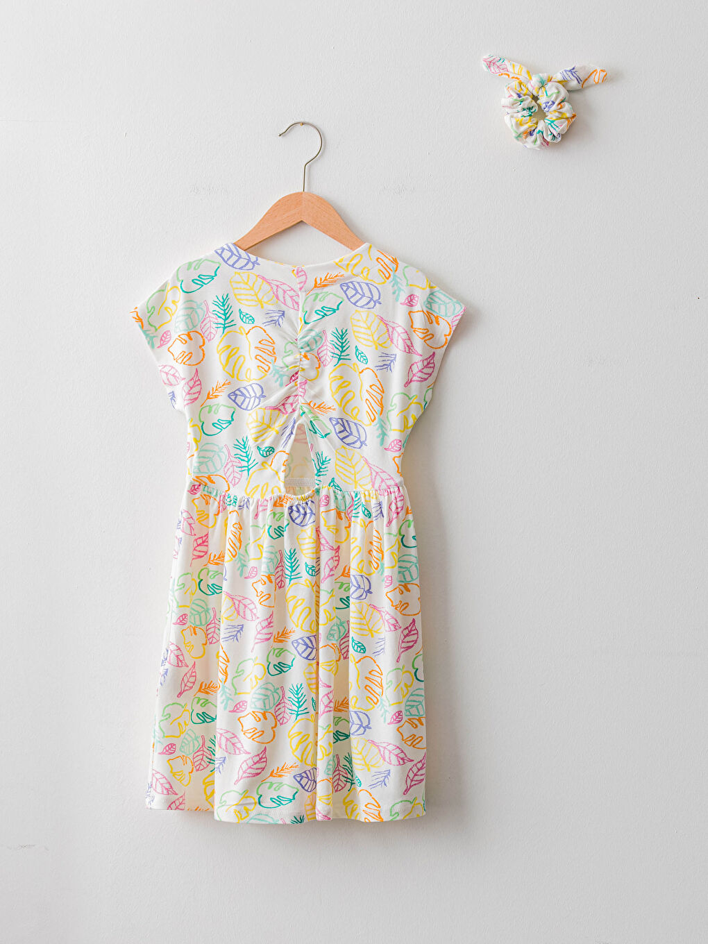 Crew Neck Pattern Short Sleeve Viscose Girl Dress and Buckle-1