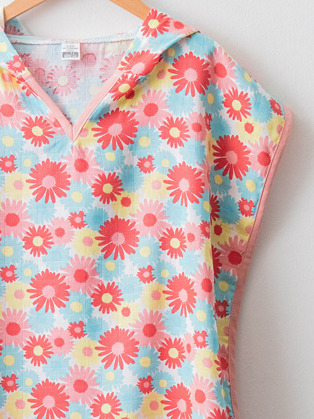 Kapuzen-Poncho für Babymädchen aus bedruckter Baumwolle-2