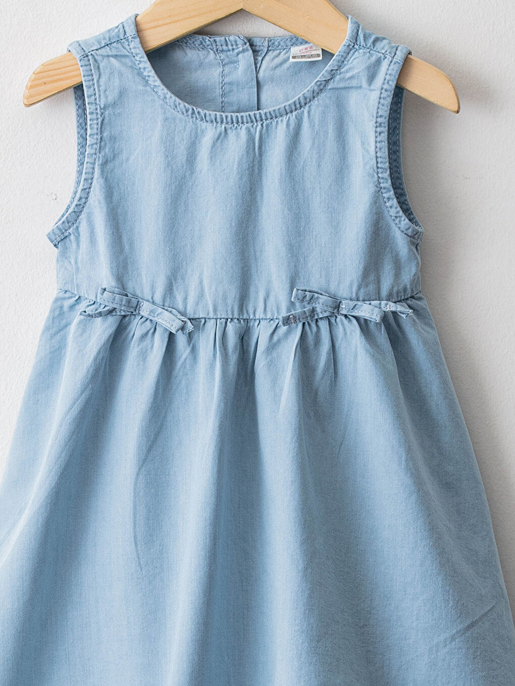 LCW baby Rundhalsausschnitt Basic Baby Mädchen Jeanskleid -S1I995Z1-311