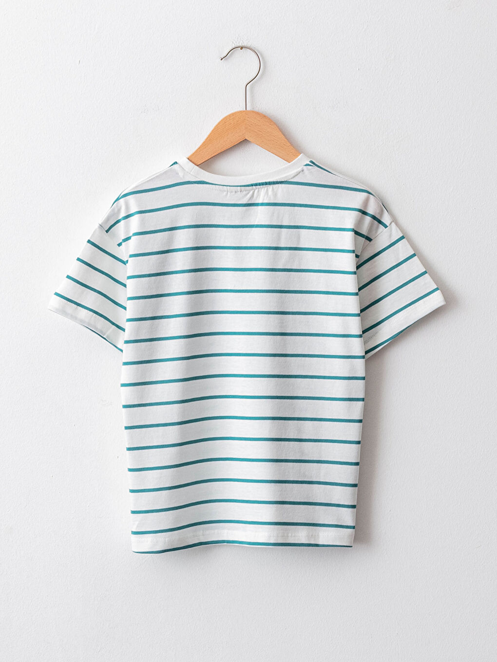 Beyaz Bisiklet Yaka Çizgili Kısa Kollu Pamuklu Erkek Çocuk Tişört-1