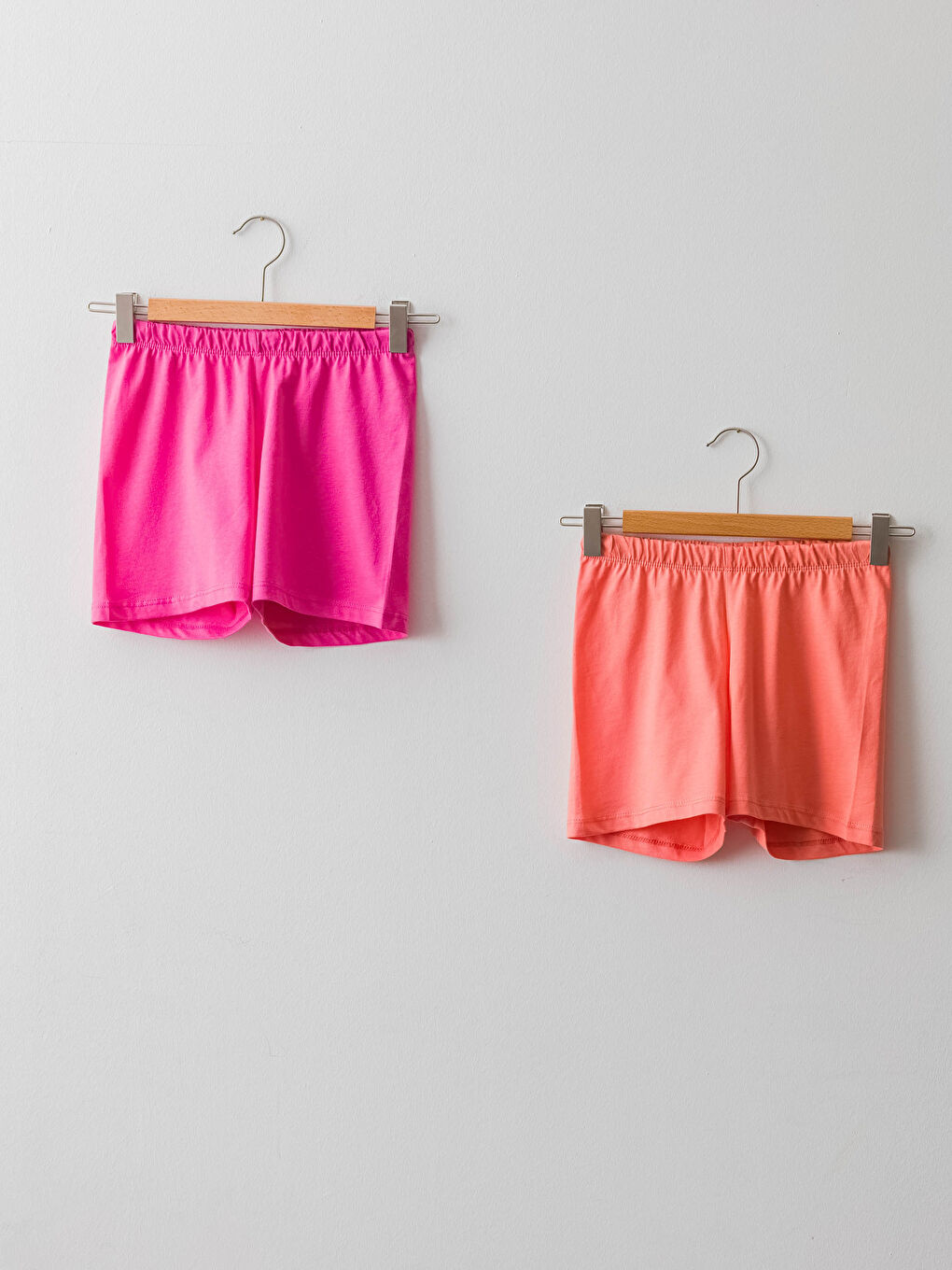 LCW Kids Elastic Waist Basic Girl Cotton Shorts 2 Pieces -S1ID14Z4-GQW