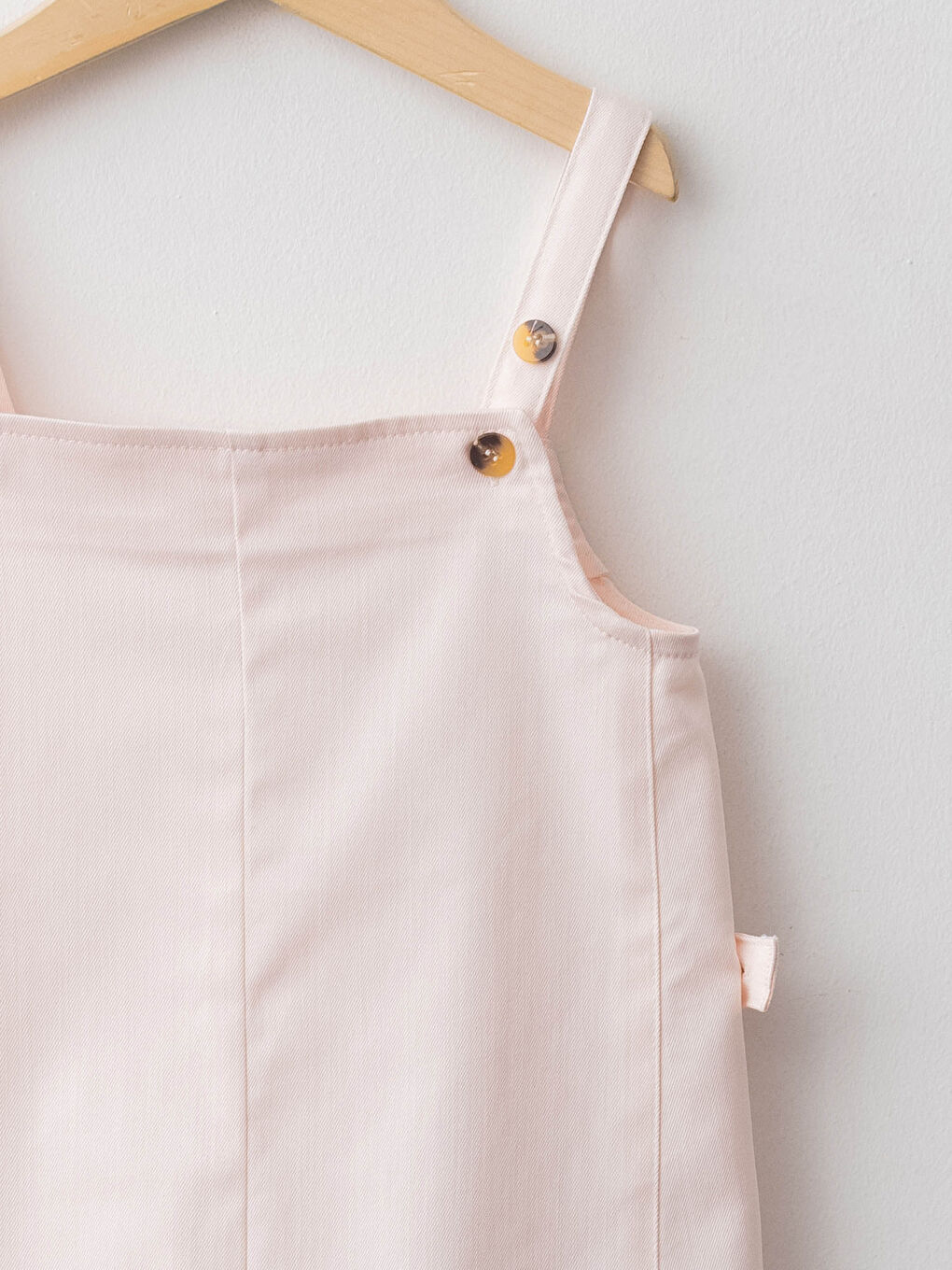 بذلة البنات بحمالات ياقة مربعة بسيطة مبرد-2