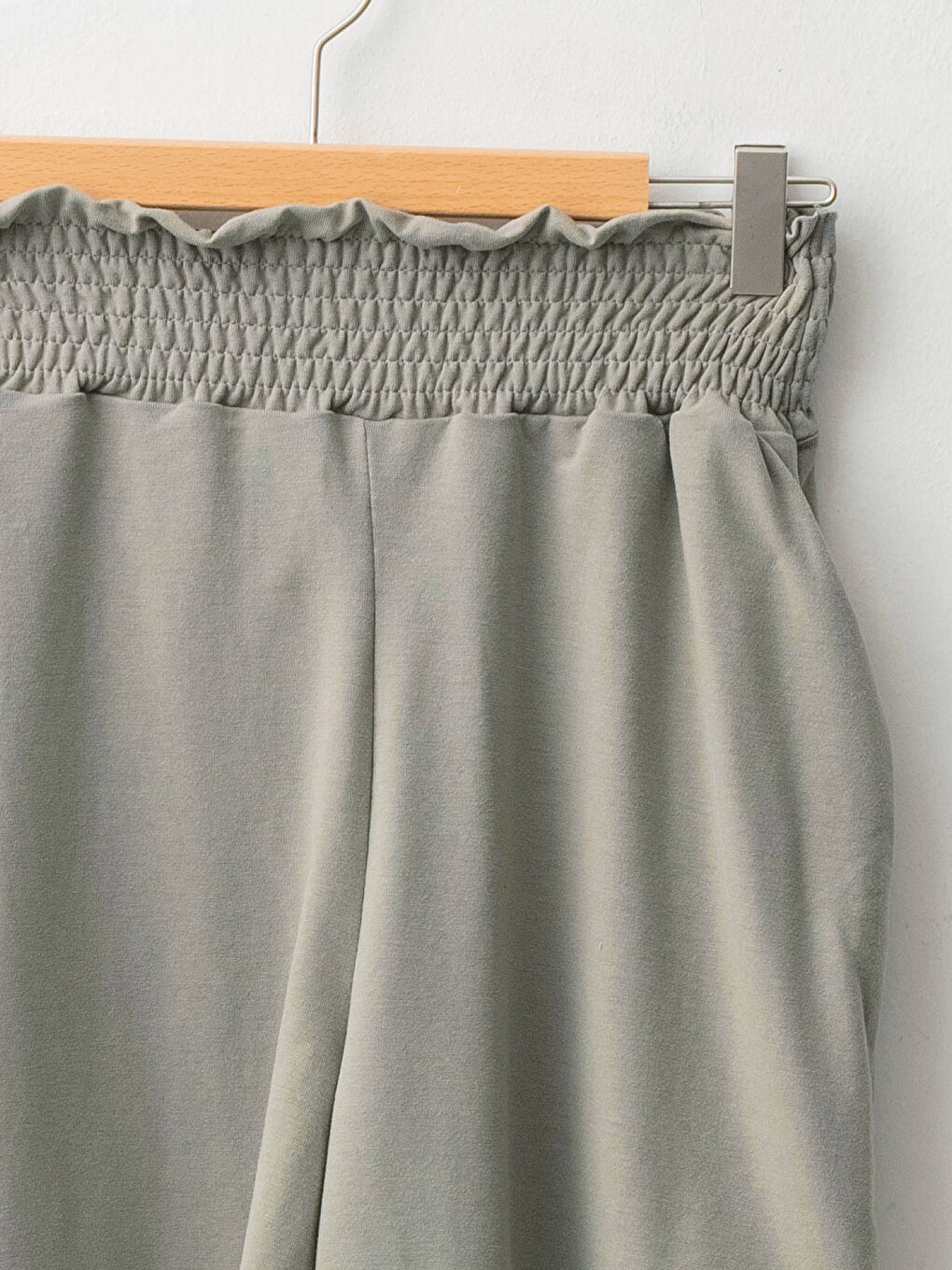 LCW Vision Damen Shorts mit elastischem Bund und schlichtem Design -S1II63Z8-GWK