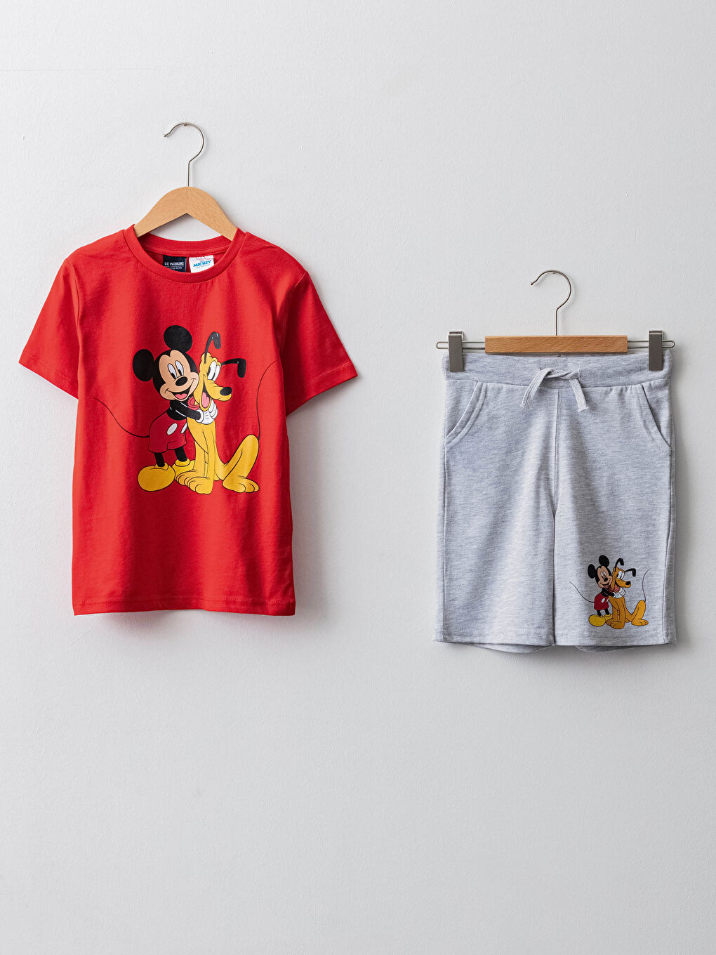 Crew Neck Mickey Mouse Printed Short Sleeve Boy T-Shirt and Shorts