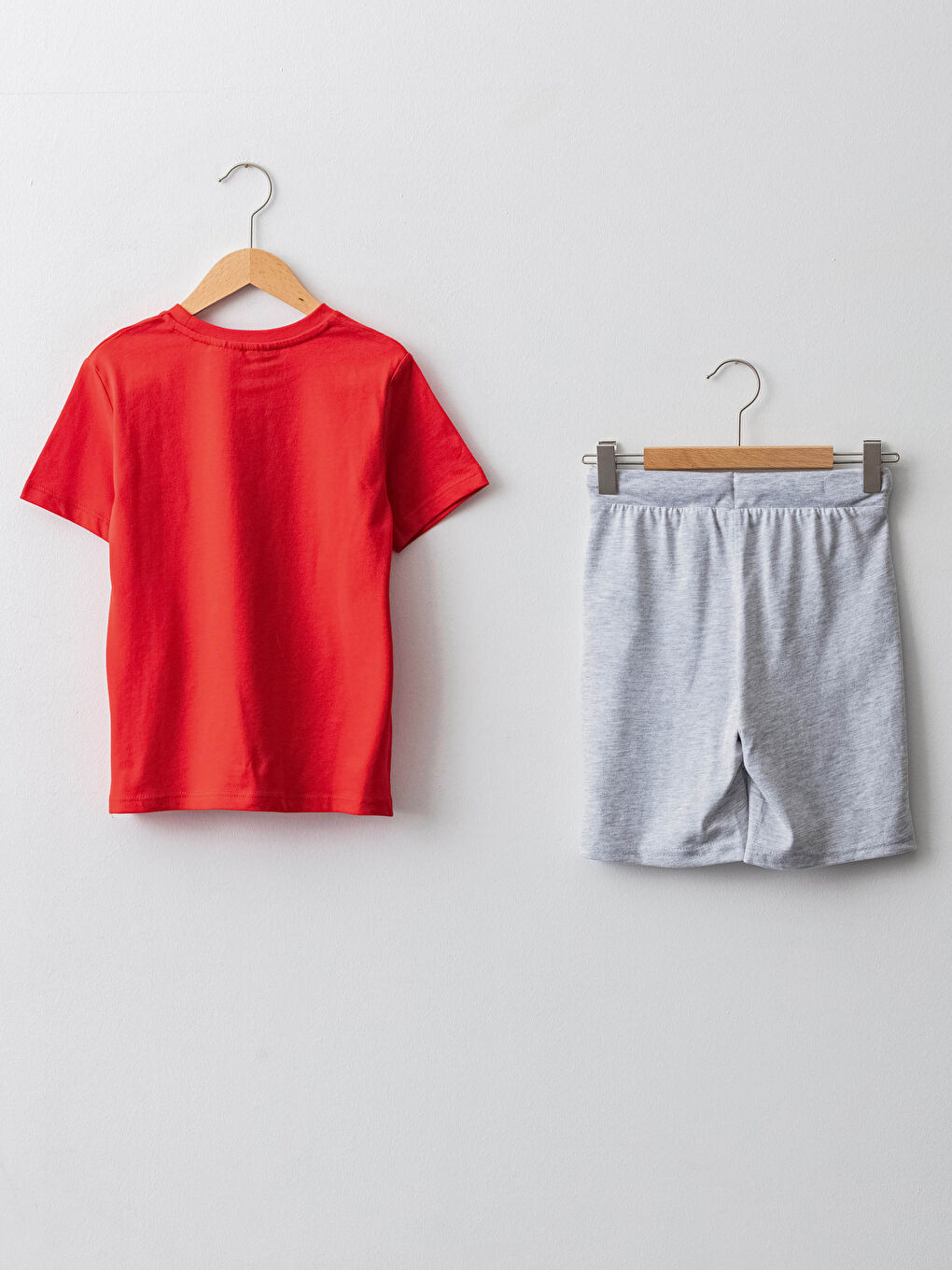 Crew Neck Mickey Mouse Printed Short Sleeve Boy T-Shirt and Shorts-1