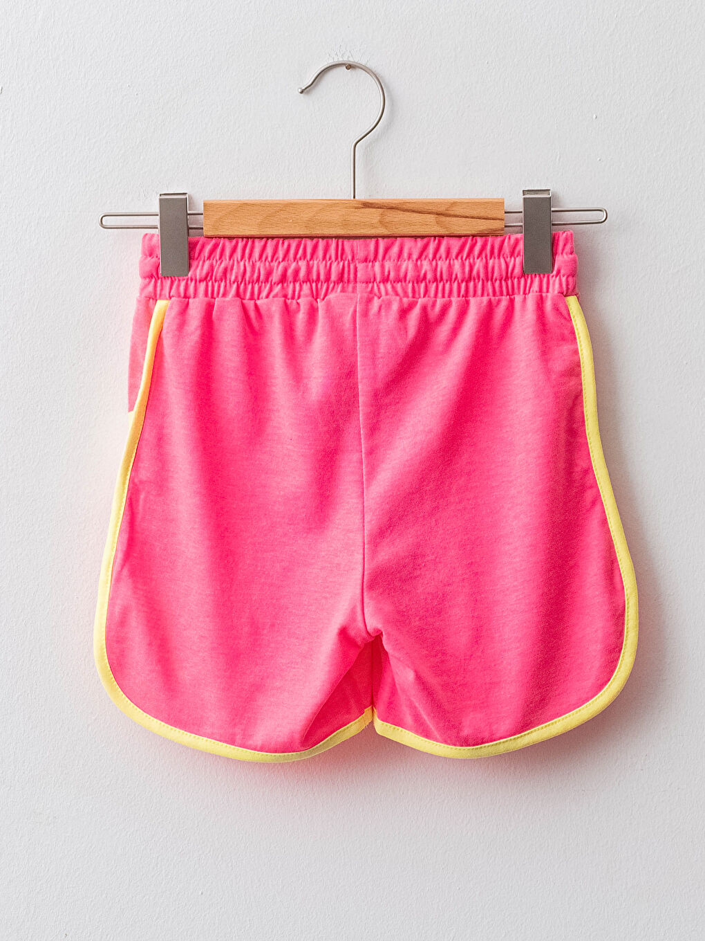 Fuşya Beli Lastikli Basic Kız Çocuk Şort-1