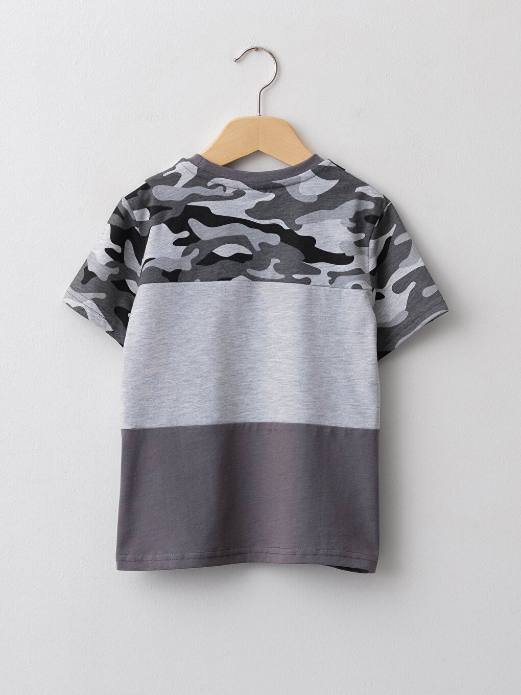 Antrasit Bisiklet Yaka Baskılı Kısa Kollu Erkek Çocuk Tişört-1