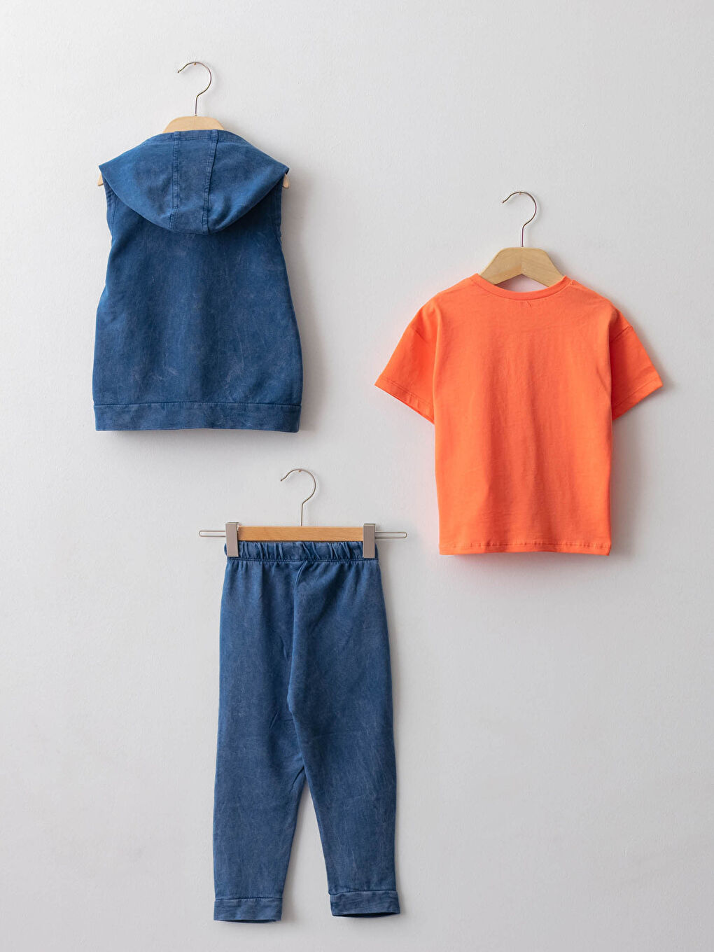 Printed Baby Boy T-Shirt Vest and Trousers 3-Piece Set-1