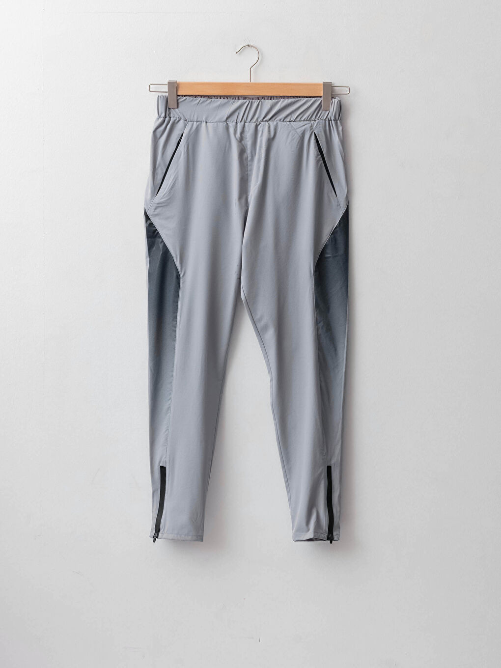 Standard Fit Men's Sports Sweatpants-6