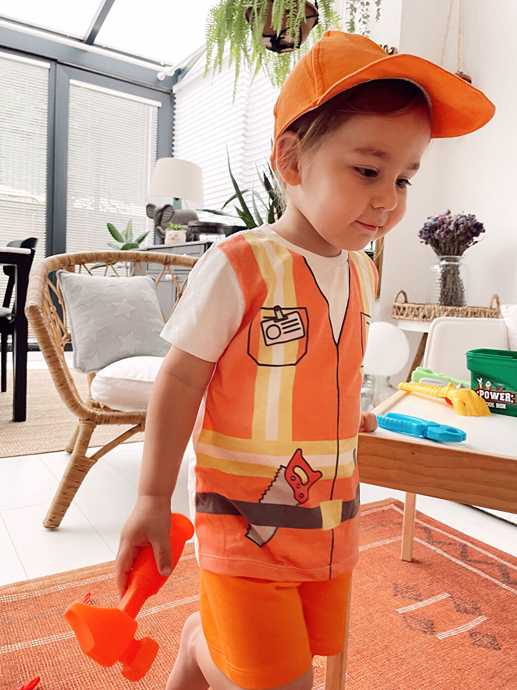 Ekru Bisiklet Yaka Kısa Kollu Baskılı Erkek Bebek Tamirci Kostüm-1