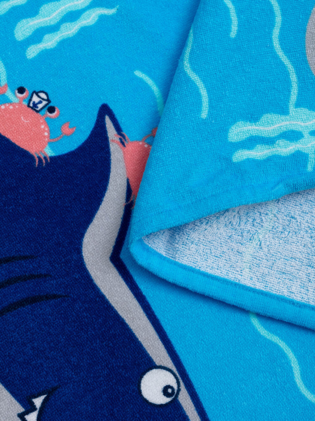 Shark Print Boy Beach Towel 70x150 Cm-2