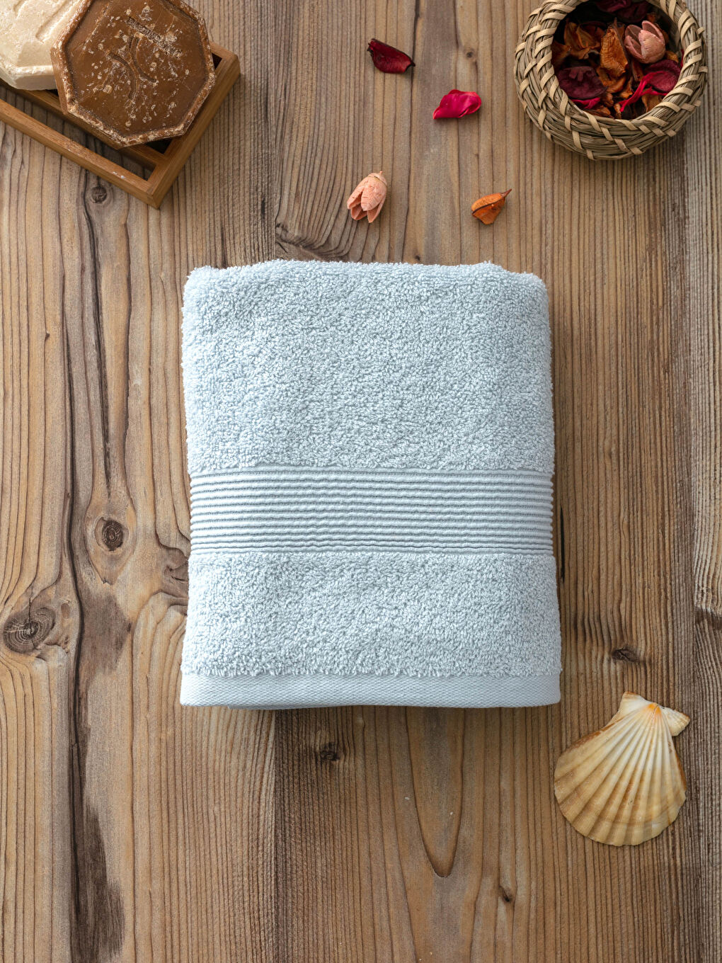 Line Detailed Flat Face Towel 50x80 Cm
