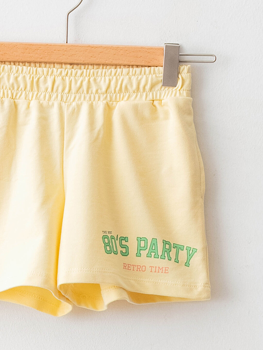Sarı Beli Lastikli Baskılı Kız Çocuk Şort-2