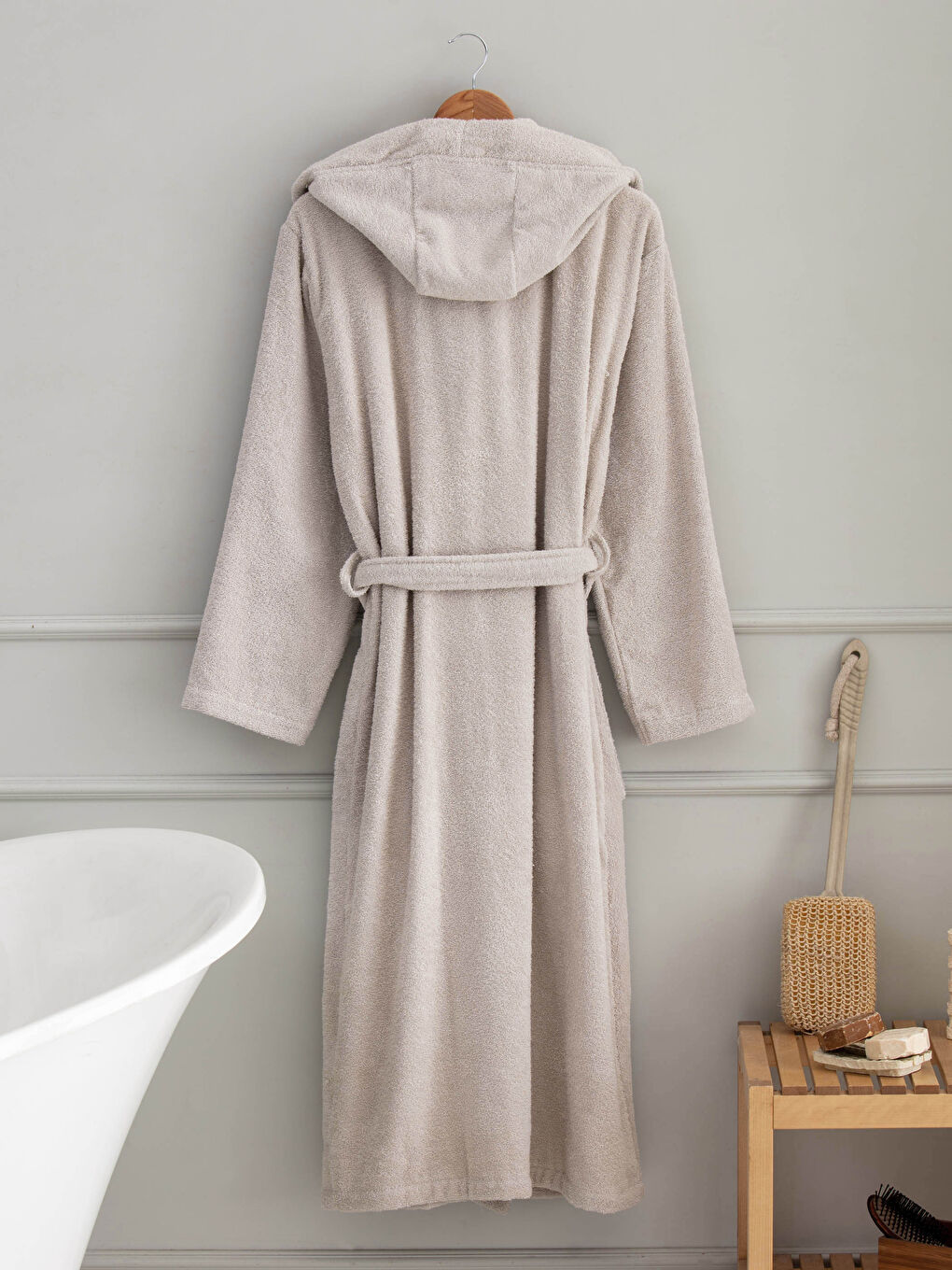 Bej Kapüşon Yaka Uzun Erkek Bornoz-1