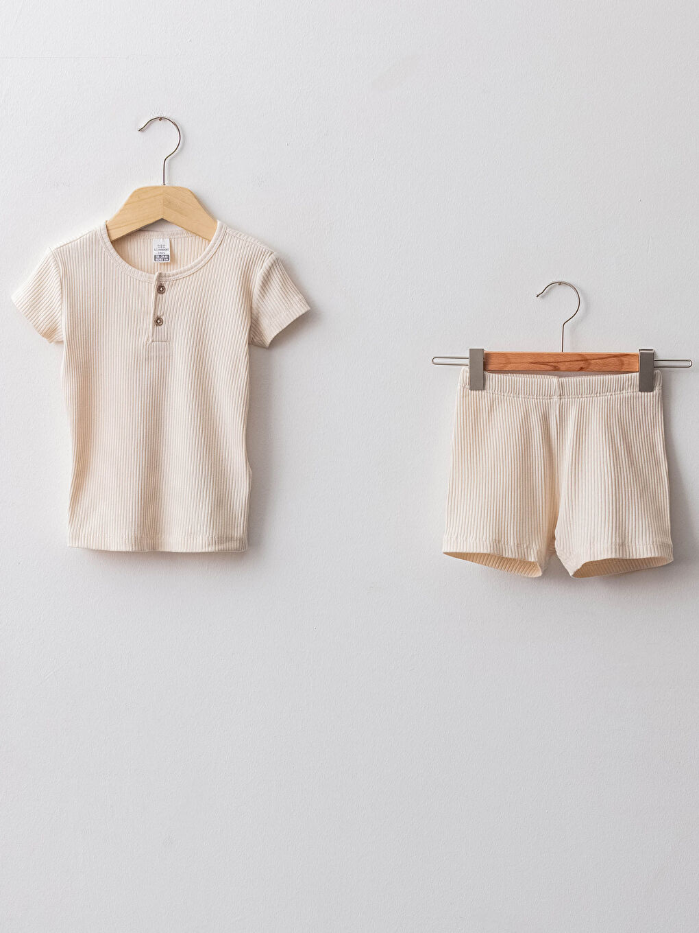 Bej Bisiklet Yaka Kısa Kollu Basic Kız Bebek Pijama Takımı